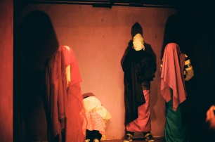 Ejercicio escénico en el foro de teatro de la galería "Las Diablas" (2008)